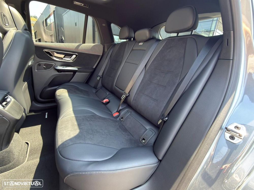 Mercedes-Benz EQE SUV 350+ - 17