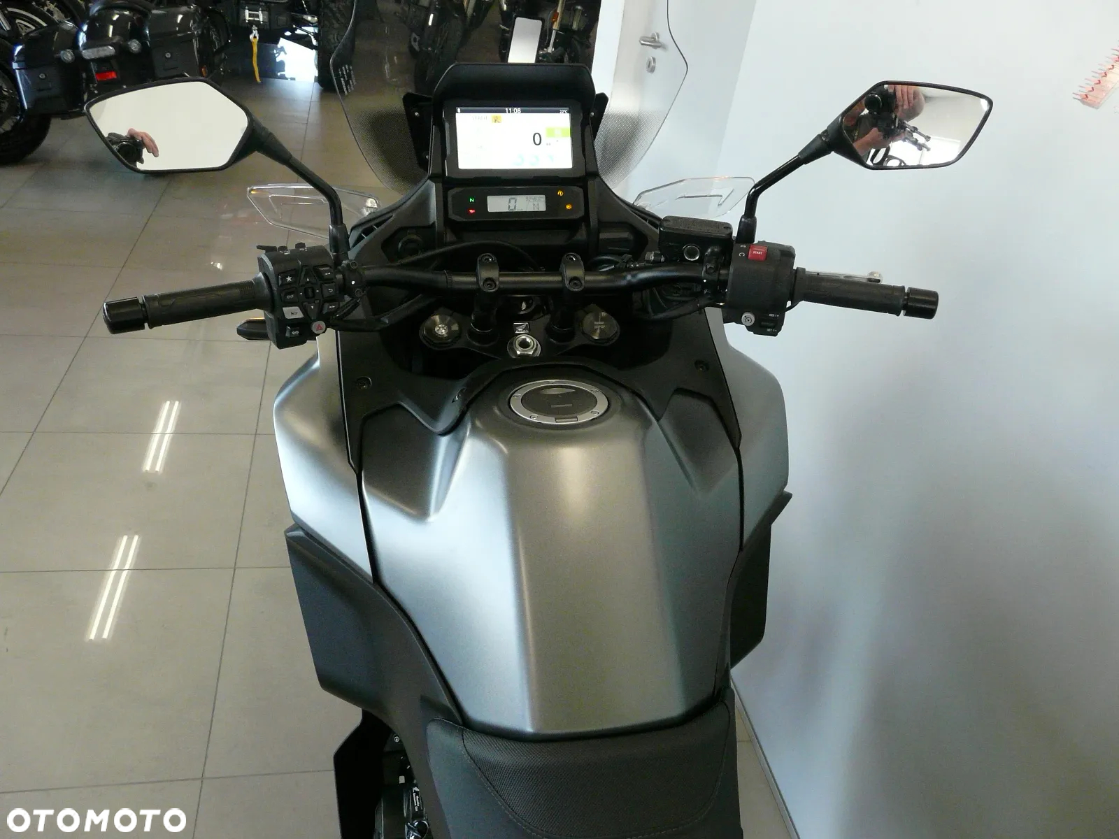 Honda NT - 26