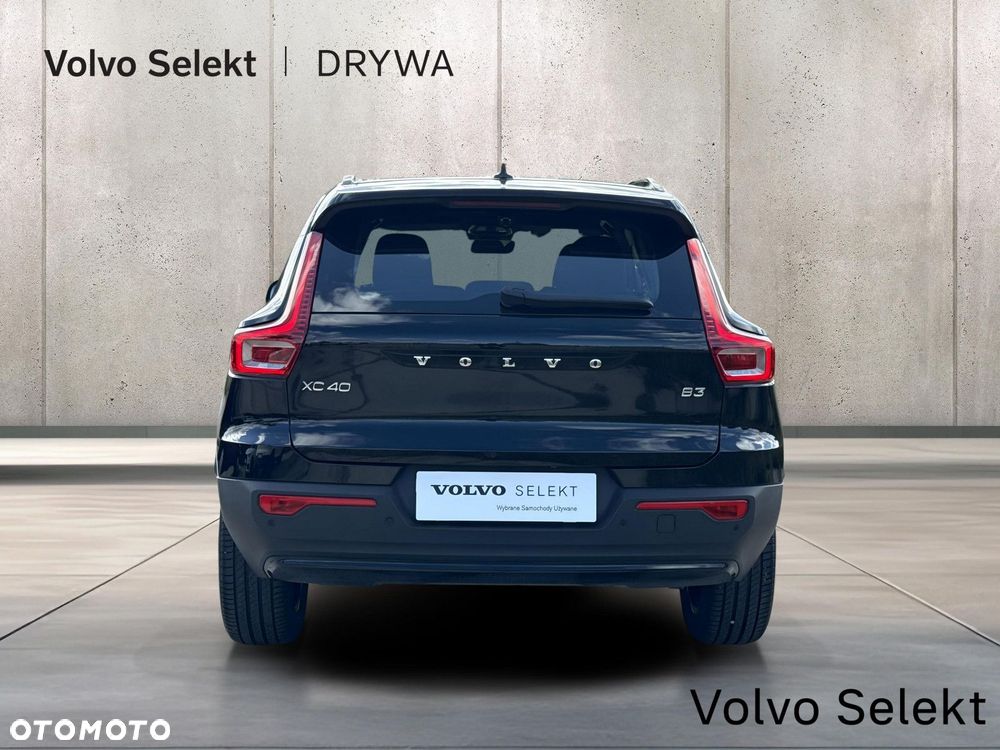 Volvo XC 40 B3 Plus Dark - 6