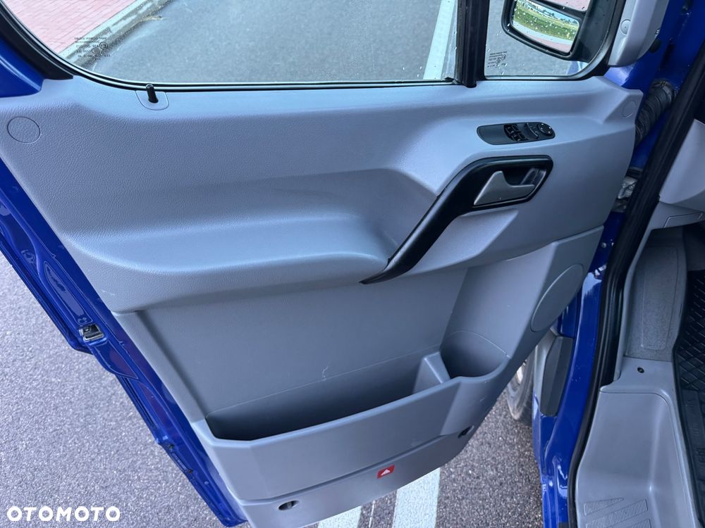 Mercedes-Benz Sprinter - 20