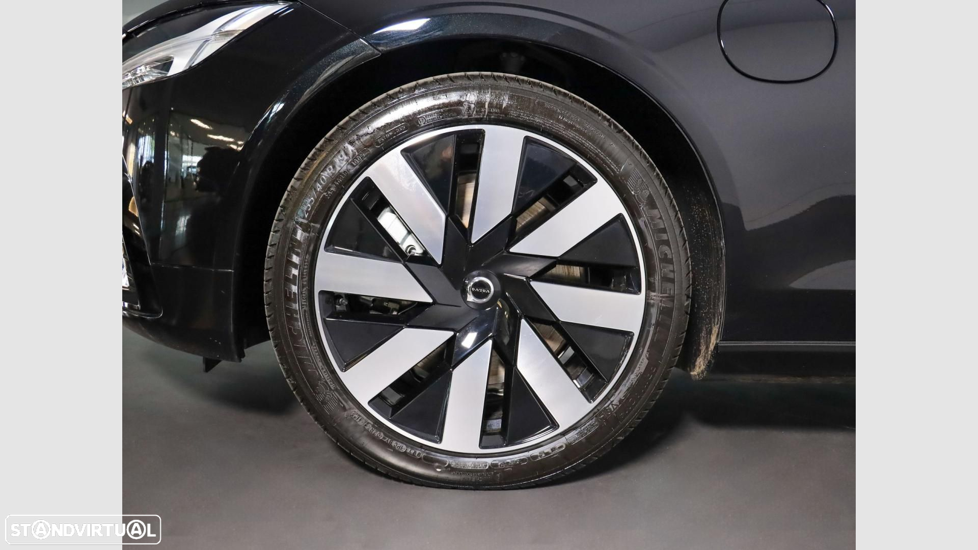 Volvo V90 2.0 T6 PHEV Plus Dark AWD - 9