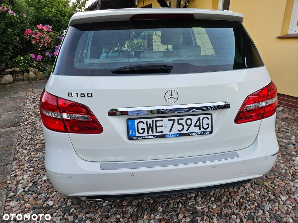 Mercedes-Benz Klasa B 180 - 27