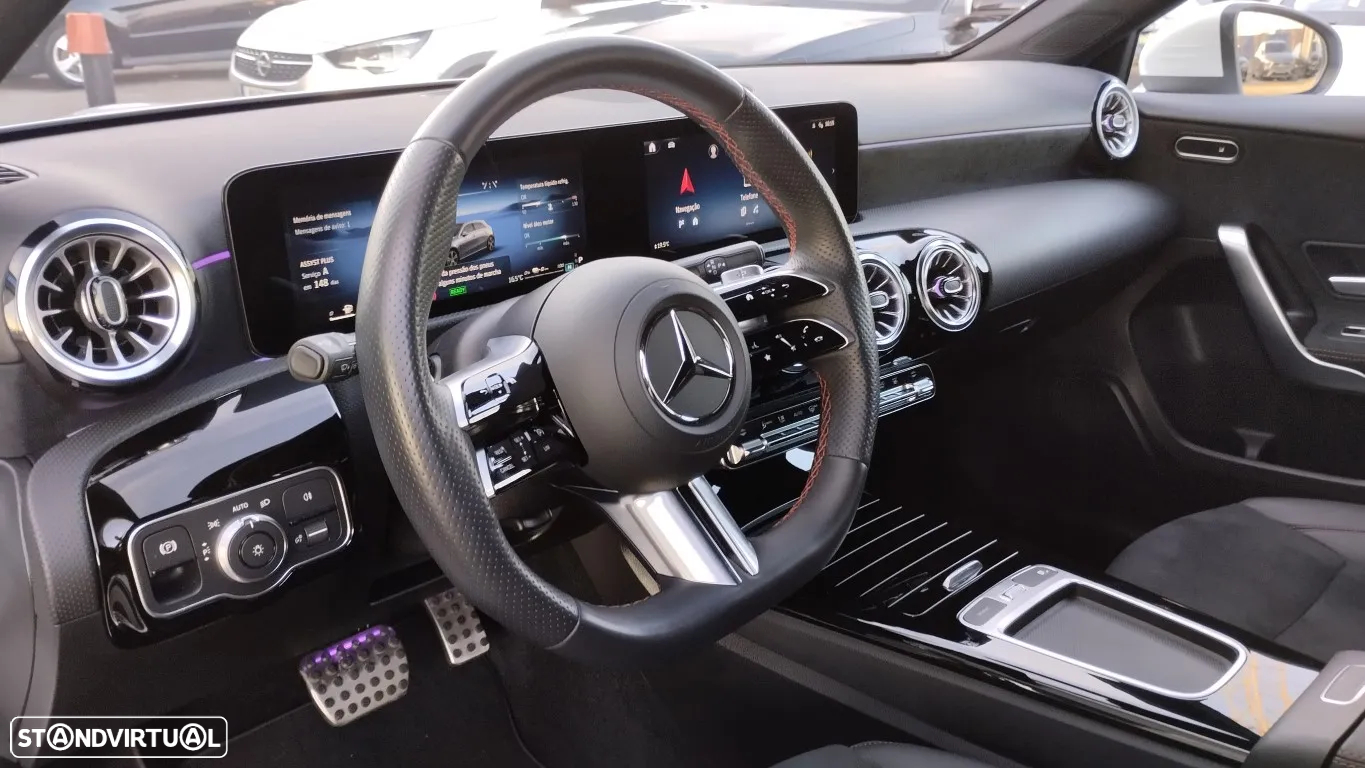Mercedes-Benz A 250 e AMG Line - 3
