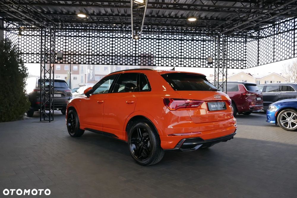 Audi Q3 40 TFSI Quattro S-Line S tronic - 4
