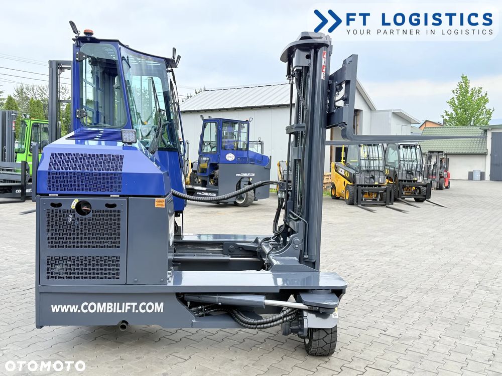 Combilift WÓZEK CZTEROKIERUNKOWY - WIELOKIERUNKOWY | COMBILIFT C4000S | GAS | TRIPLEX 5550MM | POZYCJONER WIDEŁ | WOLNY SKOK | NOWE OPONY | PO SERWISIE | STAN IDEALNY | Szeroka oferta wózków czterokierunkowych i bocznych, dopasowanych do różnorodnych potrzeb i zastosowań - 27