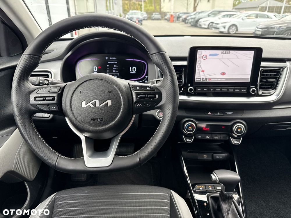Kia Stonic 1.0 T-GDI Business Line DCT - 17