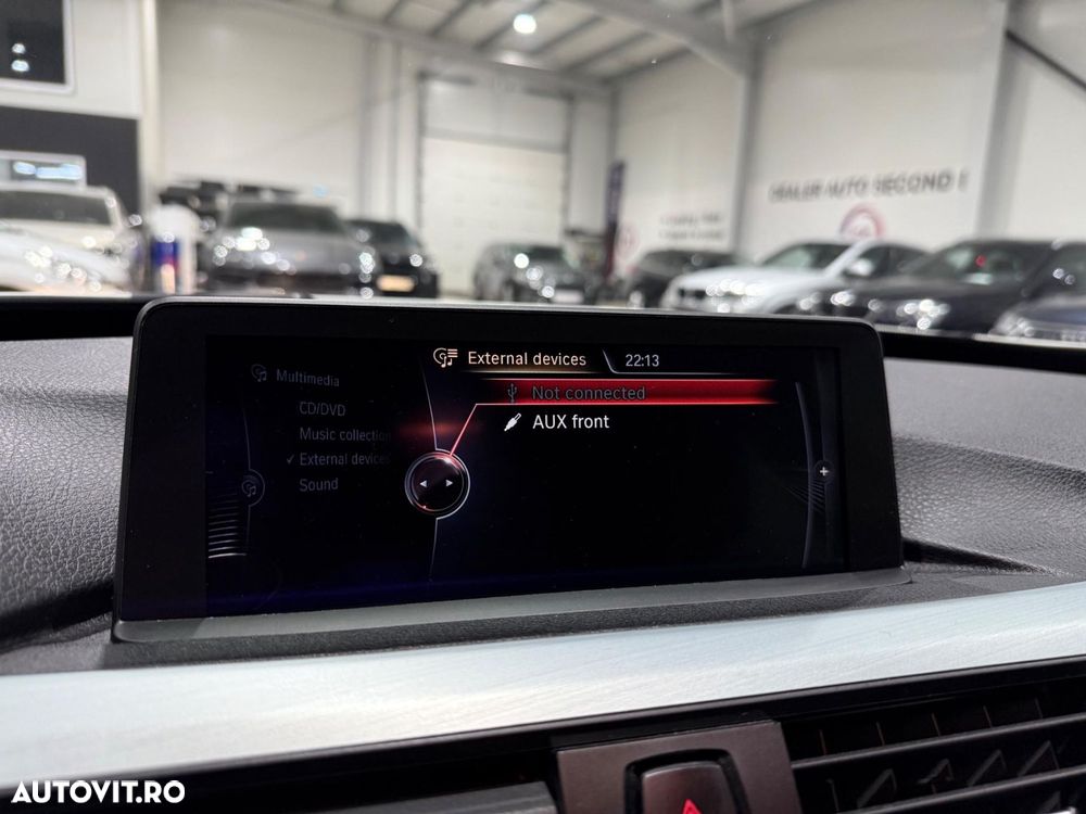 BMW Seria 3 320d Aut. Sport Line - 13