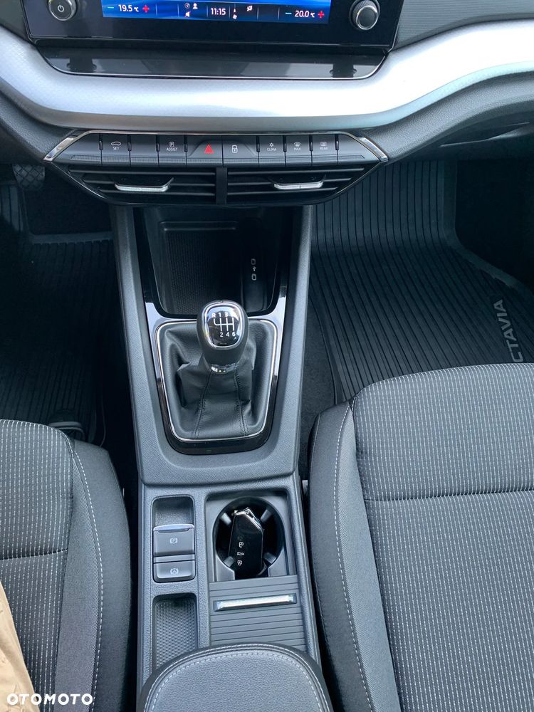 Skoda Octavia 1.5 TSI ACT Ambition - 35
