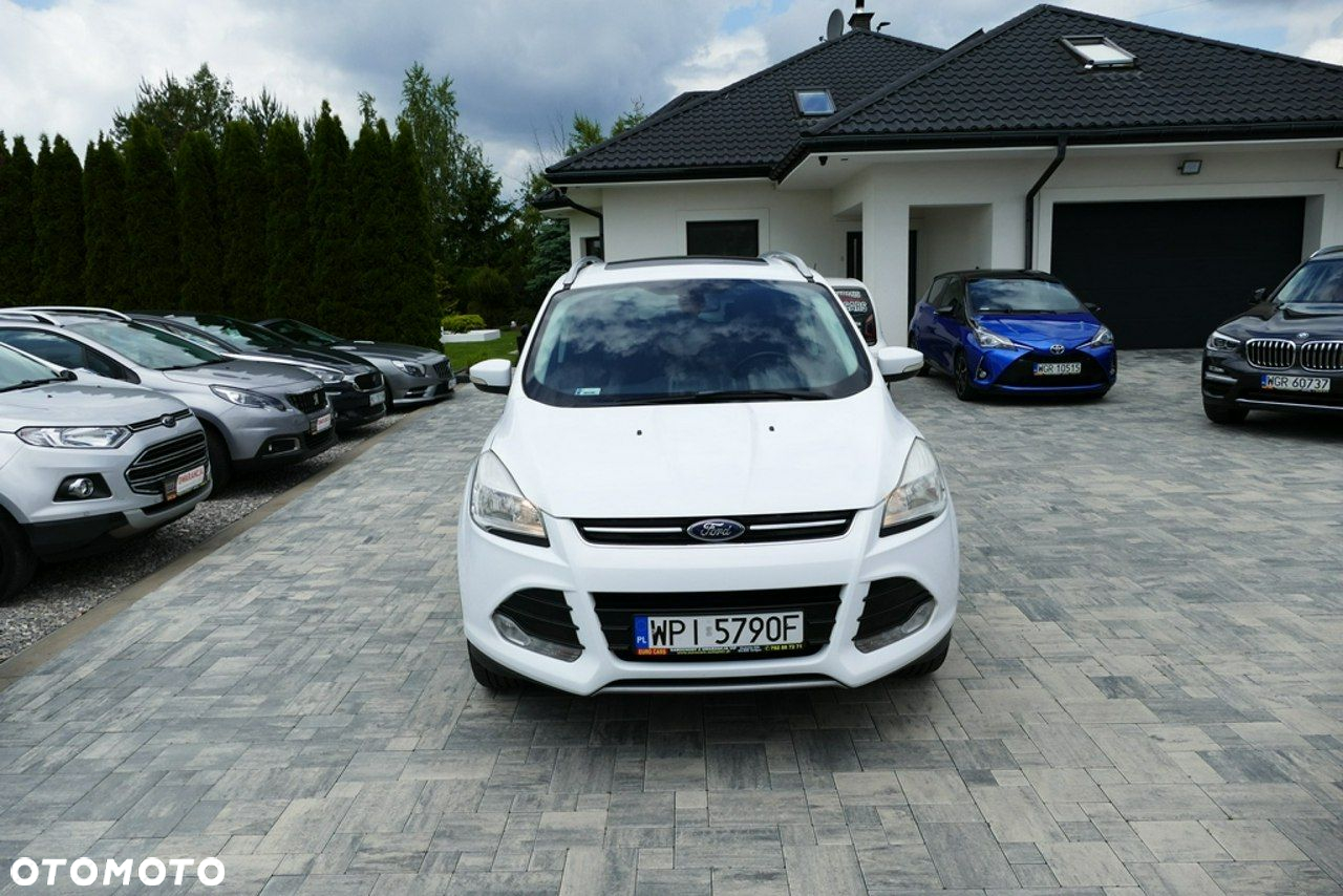 Ford Kuga 2.0 TDCi 2x4 Titanium - 6