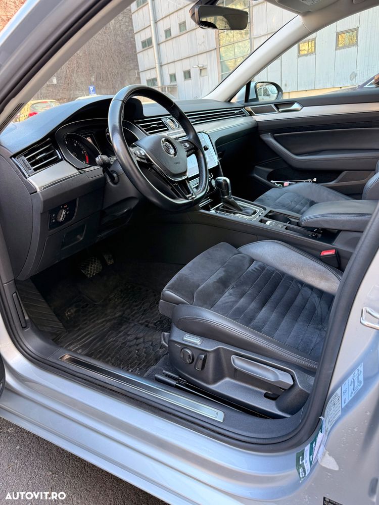 Volkswagen Passat 2.0 TDI DSG 4Motion Highline - 10