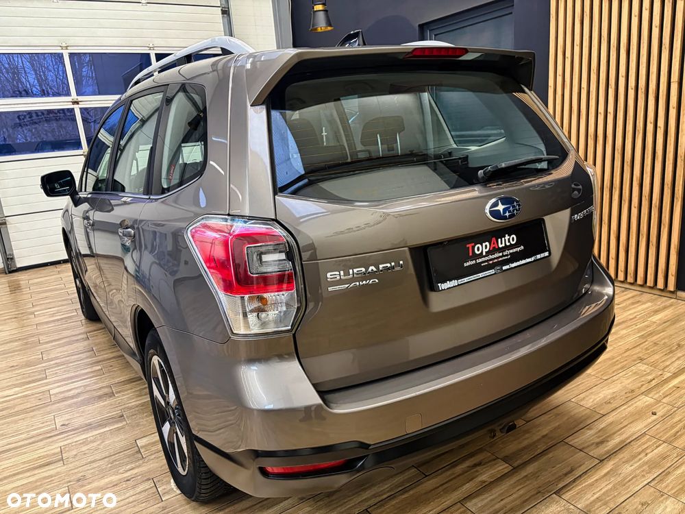 Subaru Forester 2.0 i Platinum Lineartronic - 9