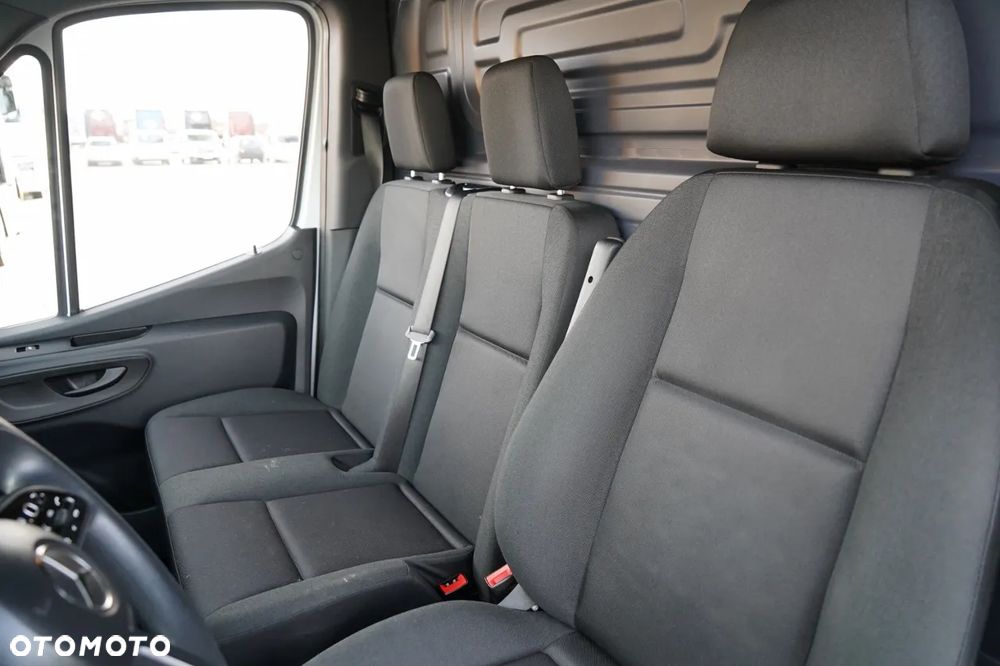 Mercedes-Benz SPRINTER 315 CDI / BLASZAK / MANUAL / KAMERA / 2023 - 29