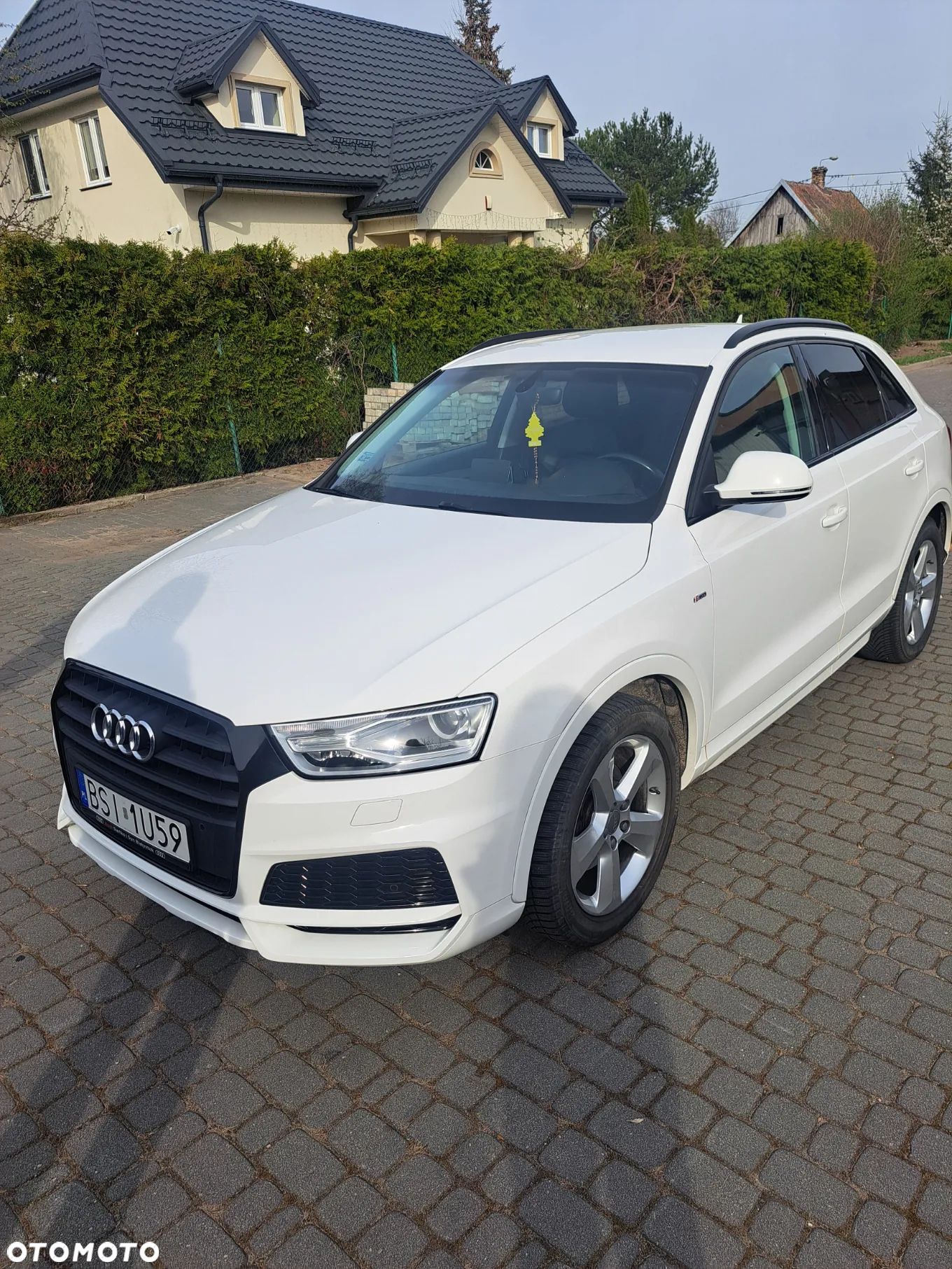 Audi Q3 - 1