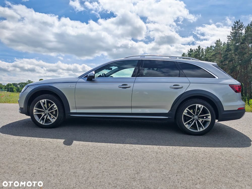 Audi A4 Allroad 2.0 TDI Quattro S tronic - 9