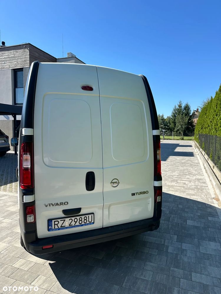 Opel Vivaro - 6