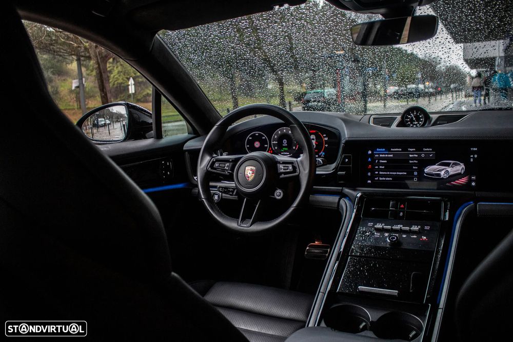 Porsche Panamera 4S E-Hybrid - 38