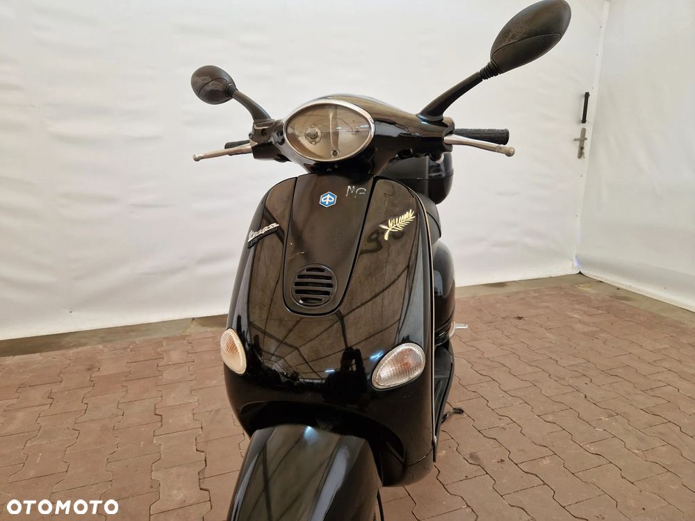 Piaggio Vespa - 11