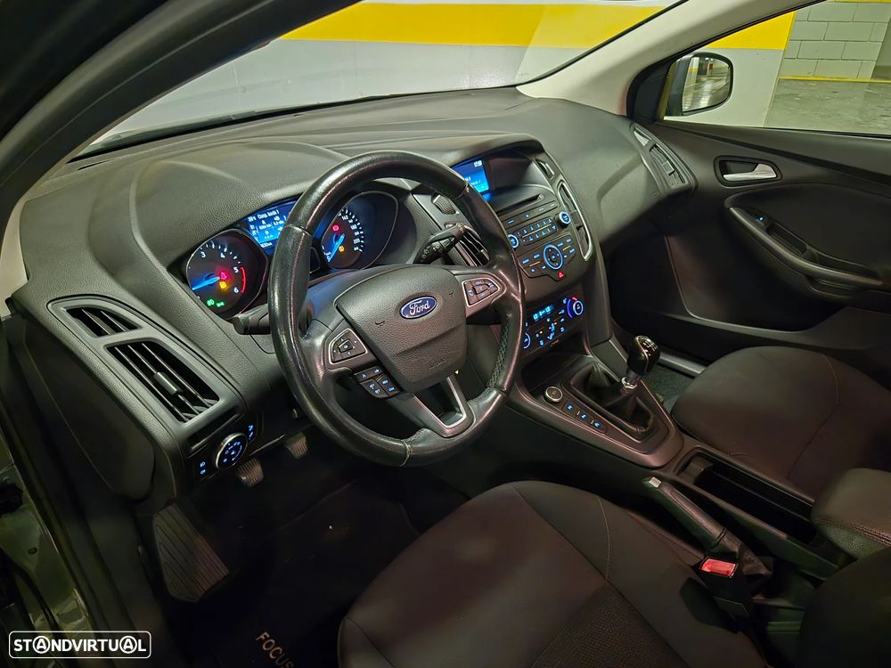 Ford Focus SW 1.5 TDCi Trend+ - 25