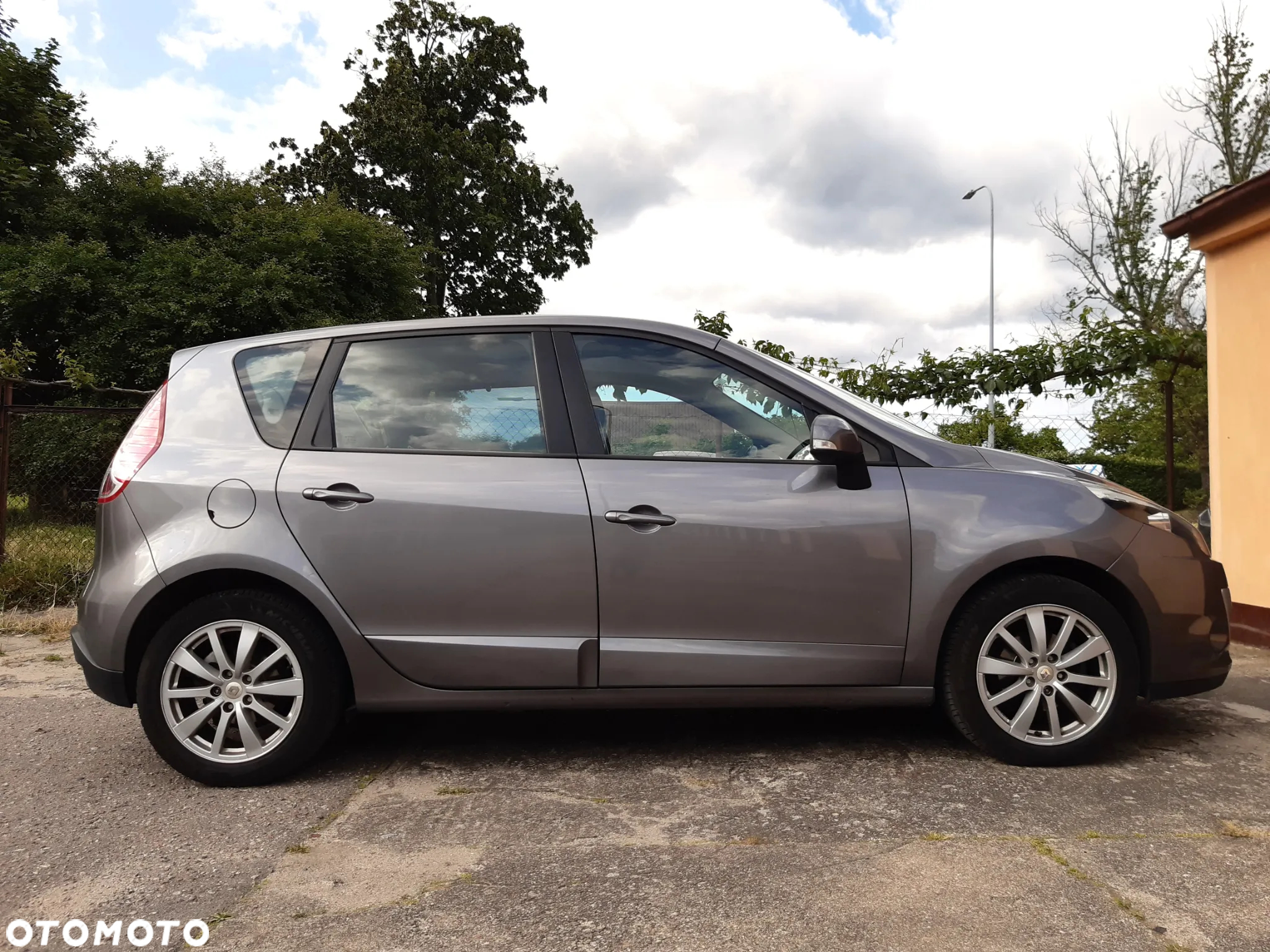 Renault Scenic 1.5 dCi Tech Run - 20