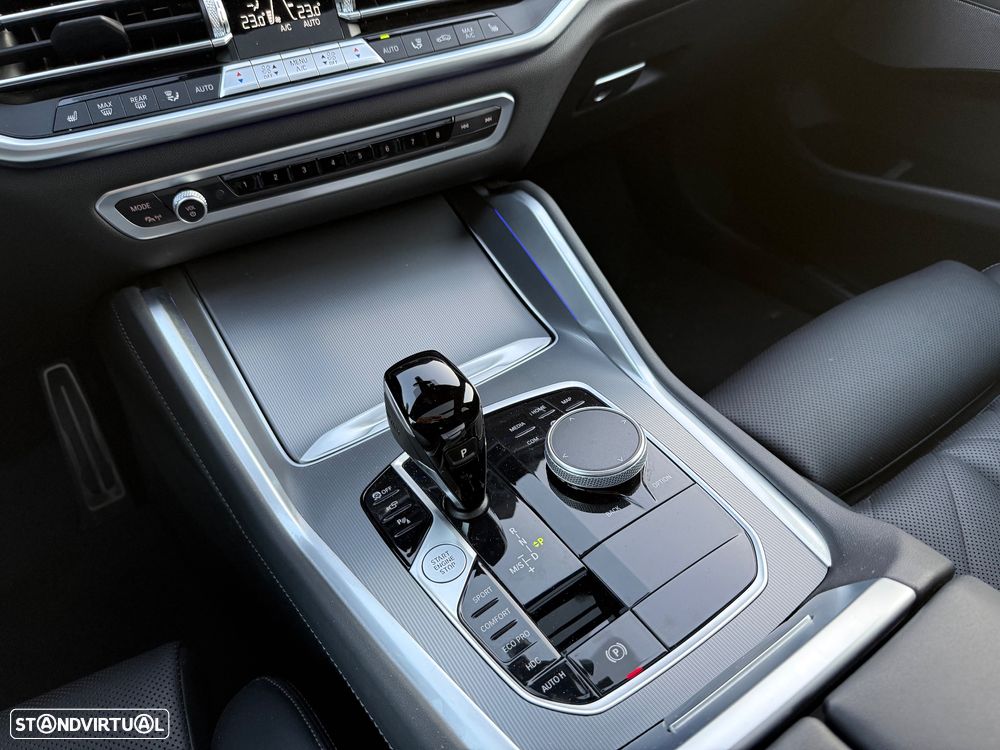 BMW X6 30 d xDrive Pack M - 34