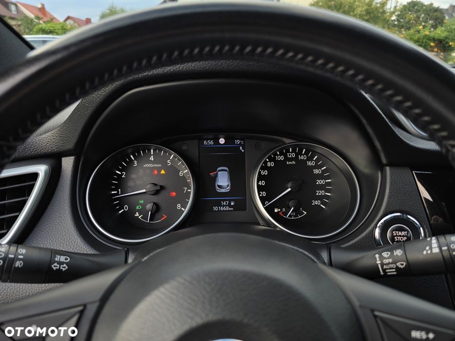 Nissan Qashqai 1.3 DIG-T Tekna - 27