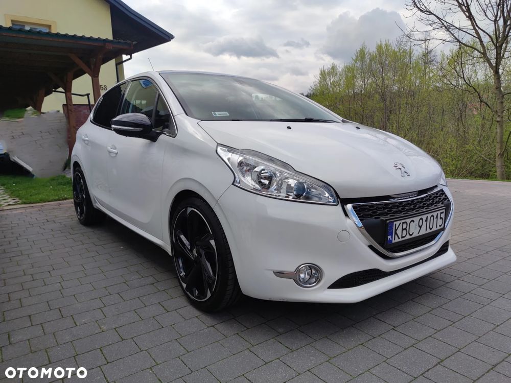 Peugeot 208 1.6 e-HDi Allure STT - 1
