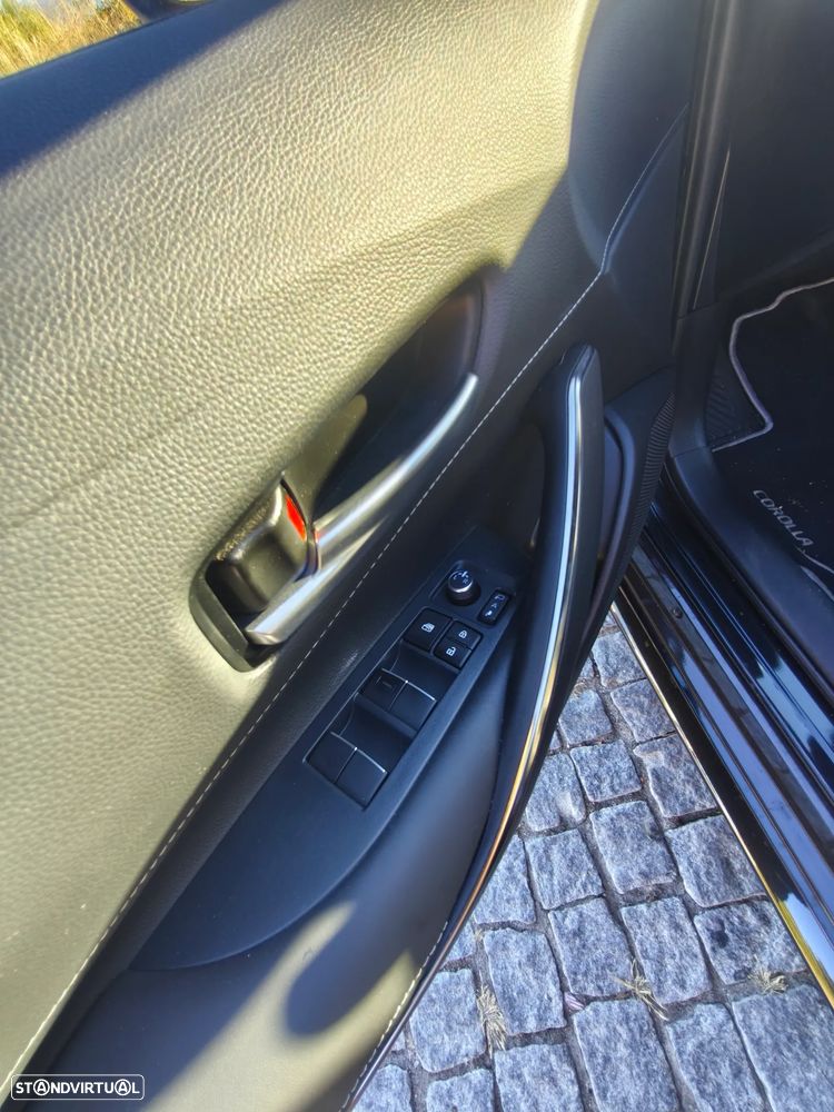 Toyota Corolla Touring Sports 1.8 Hybrid Comfort Plus - 9