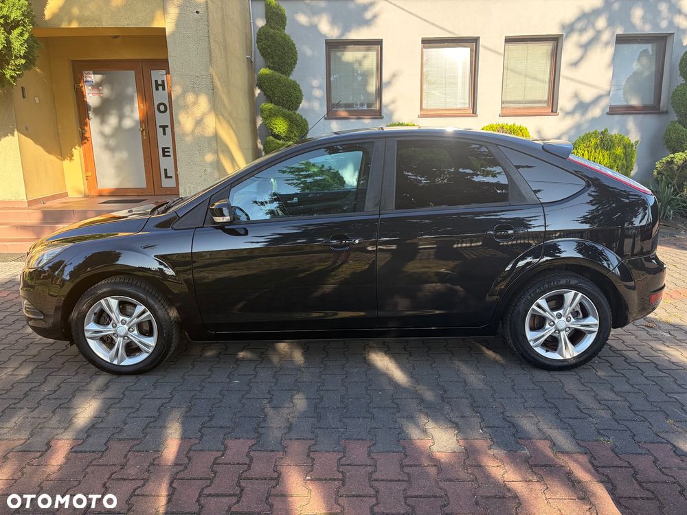Ford Focus 1.8 Titanium - 9