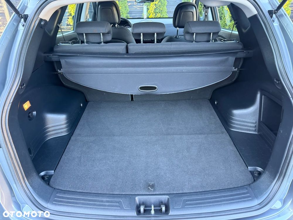 Hyundai ix35 1.6 2WD Classic - 16