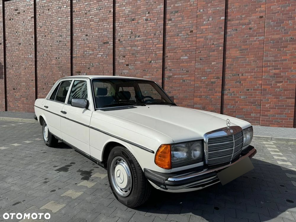 Mercedes-Benz W123 - 9