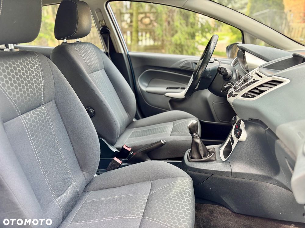 Seat Ibiza 1.2 TSI CONNECT - 28