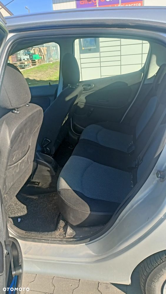 Peugeot 206 - 7