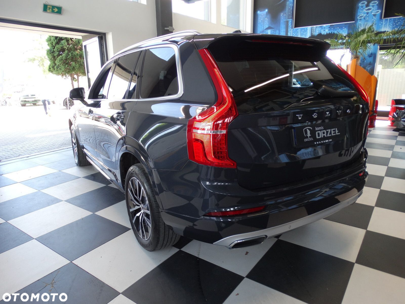 Volvo XC 90 - 6
