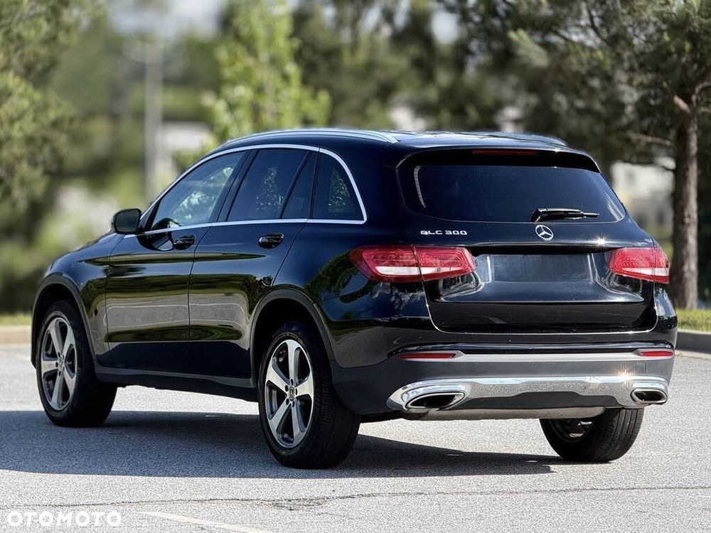 Mercedes-Benz GLC 300 4-Matic - 6