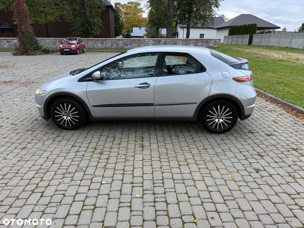 Honda Civic 1.8i-VTEC Comfort - 9