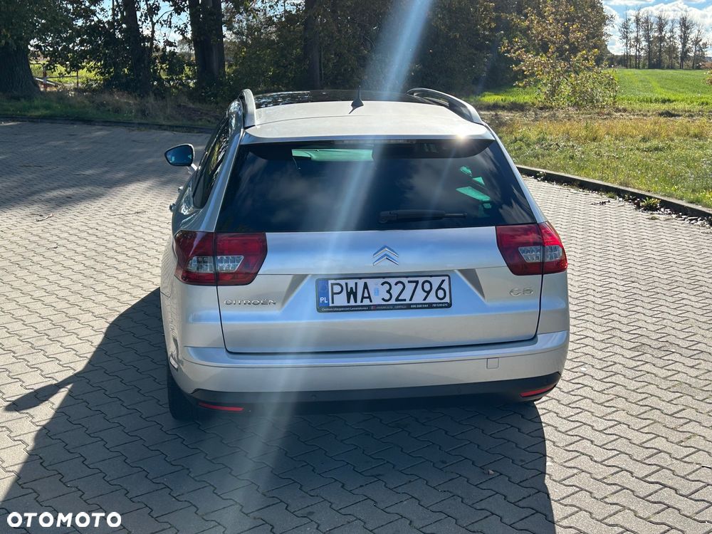 Citroen C5 2011 photo 5