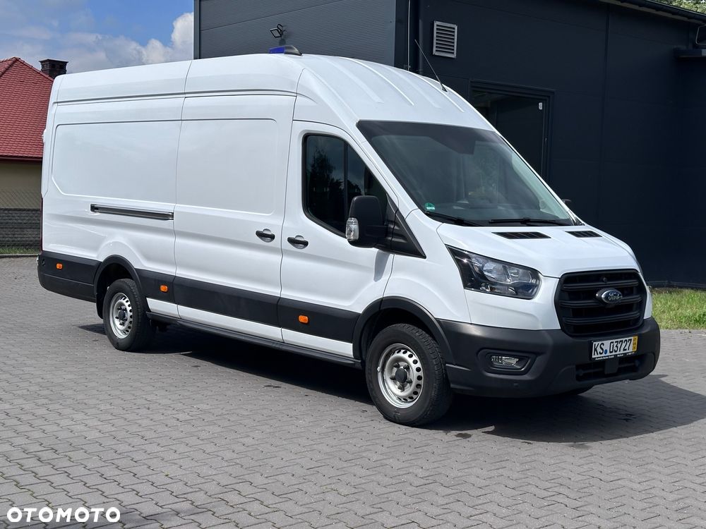 Ford Transit - 1