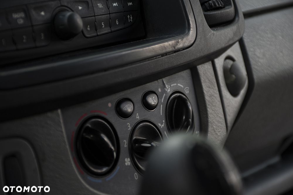 Opel VIVARO - 37