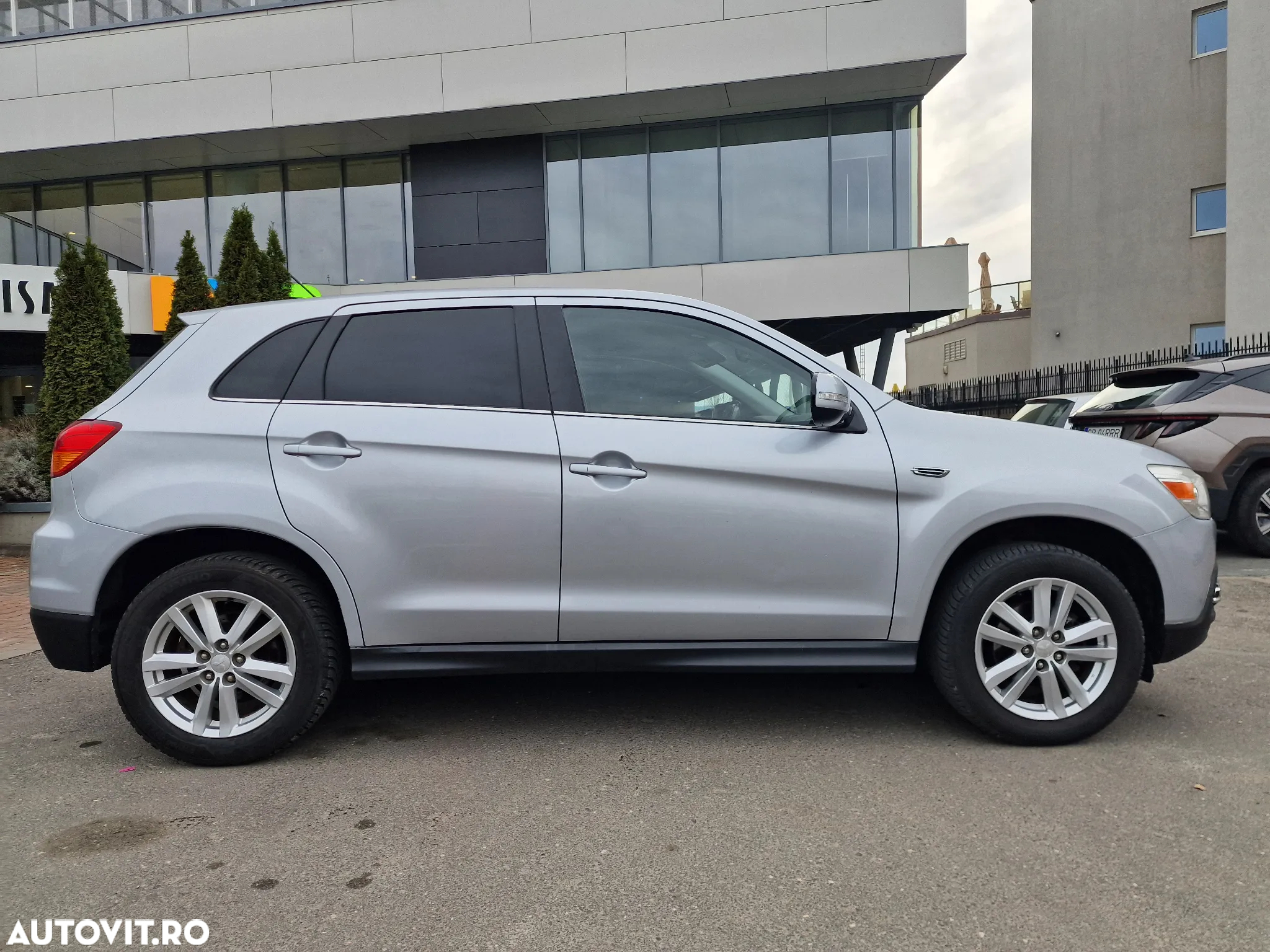 Mitsubishi ASX 1.6 2WD SUV-Star - 15