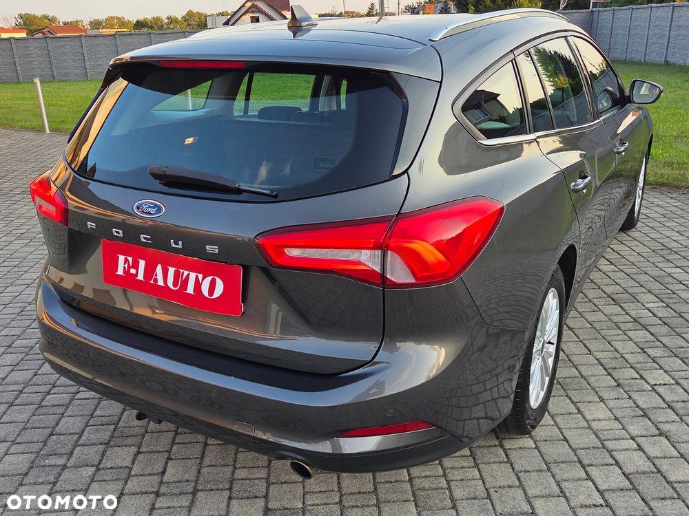 Ford Focus 2.0 EcoBlue Titanium Business - 23