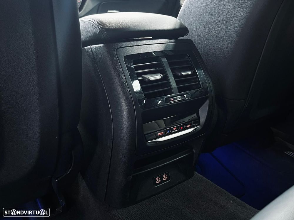 BMW X3 18 d sDrive Auto - 44