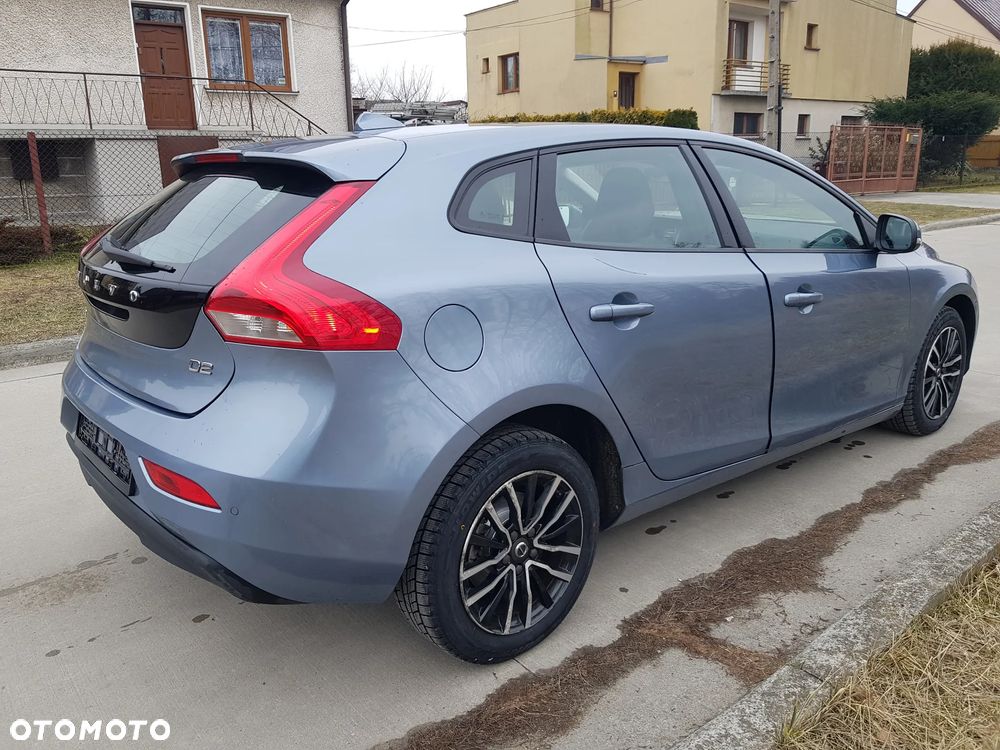 Volvo V40 D2 Geartronic Momentum - 8