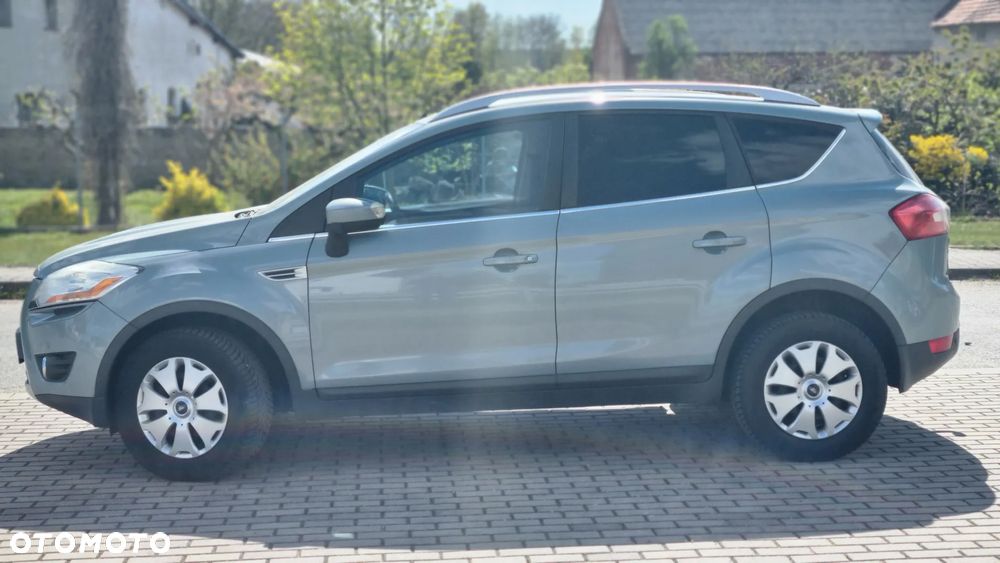 Ford Kuga 2.0 TDCi 4x4 Titanium - 8