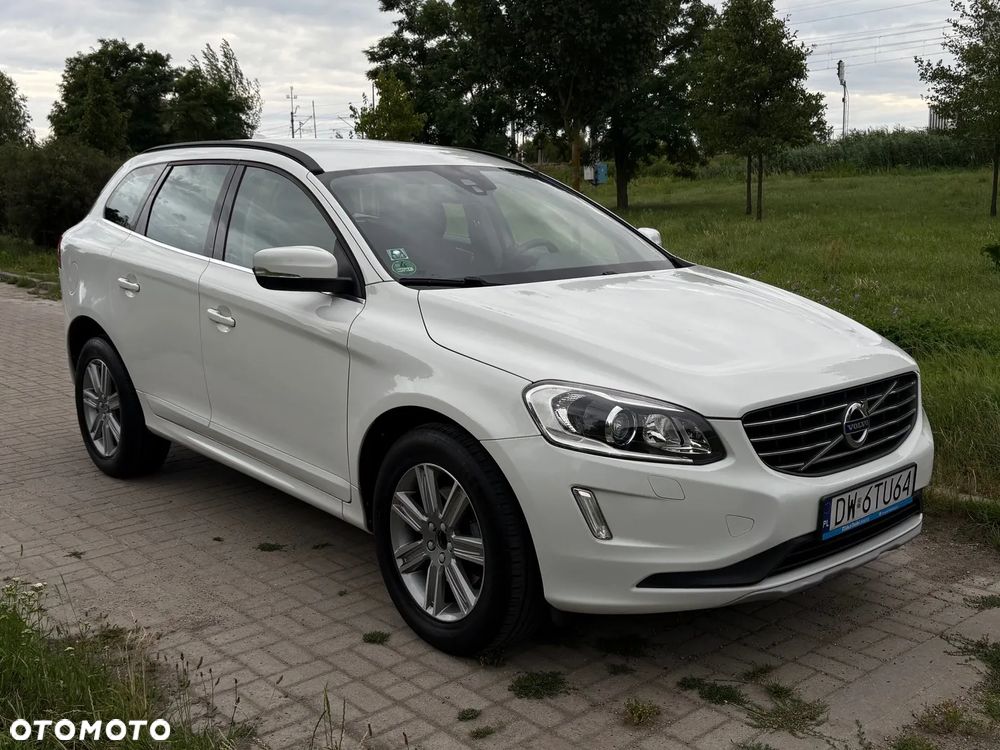 Volvo XC 60 D4 AWD Momentum - 14