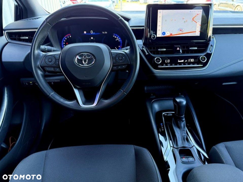 Toyota Corolla - 10