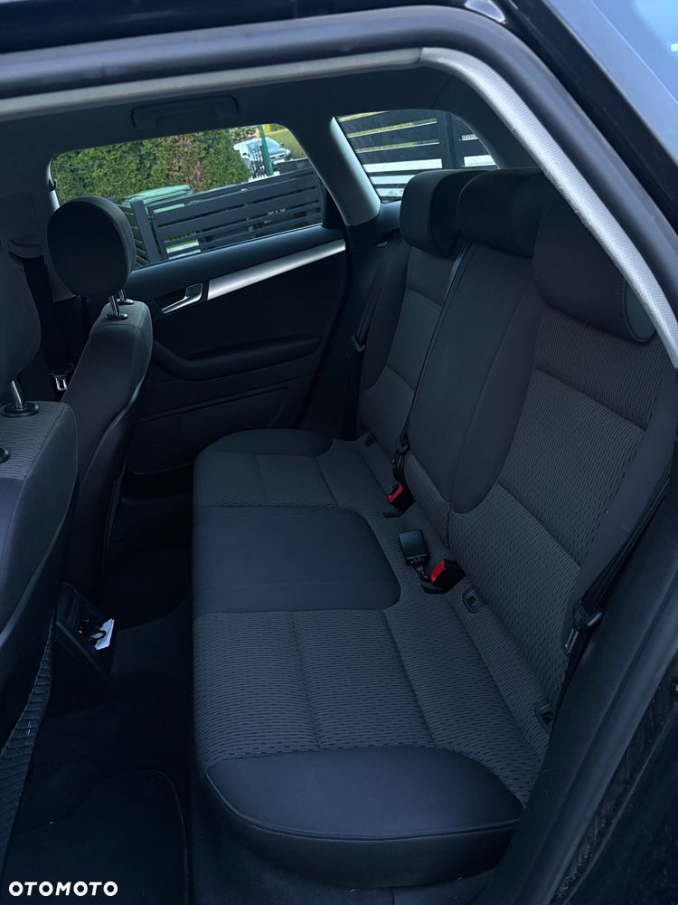 Audi A3 1.4 TFSI Ambiente - 9