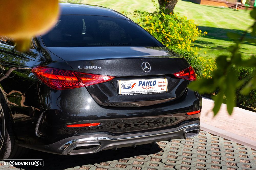 Mercedes-Benz C 300 e AMG Line - 12