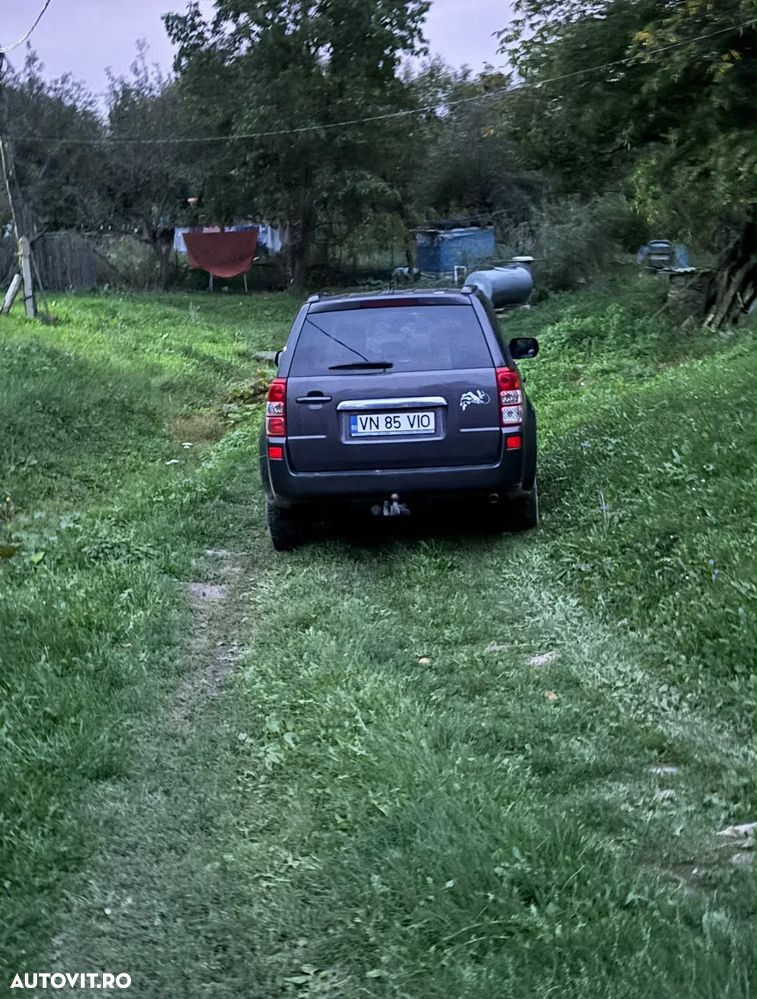 Suzuki Grand Vitara 1.9 DDIS JLX - 2