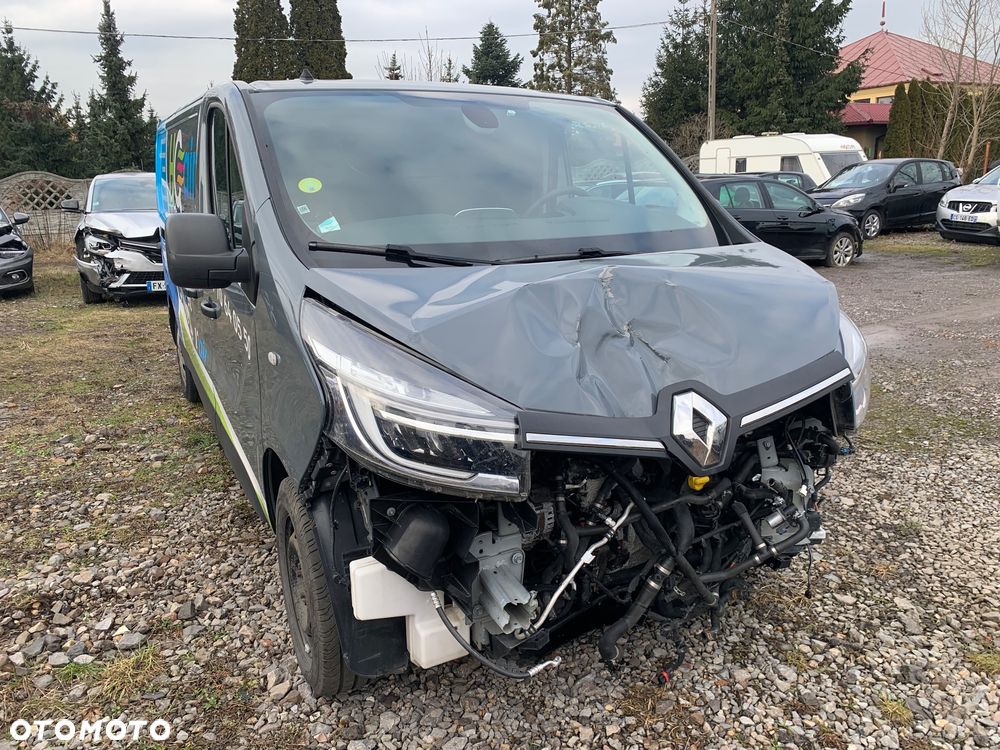 Renault TRAFIC - 1