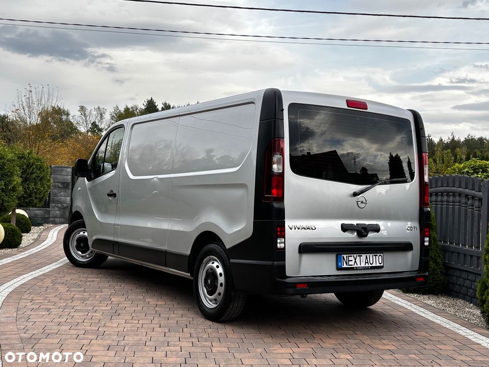 Opel Vivaro - 14